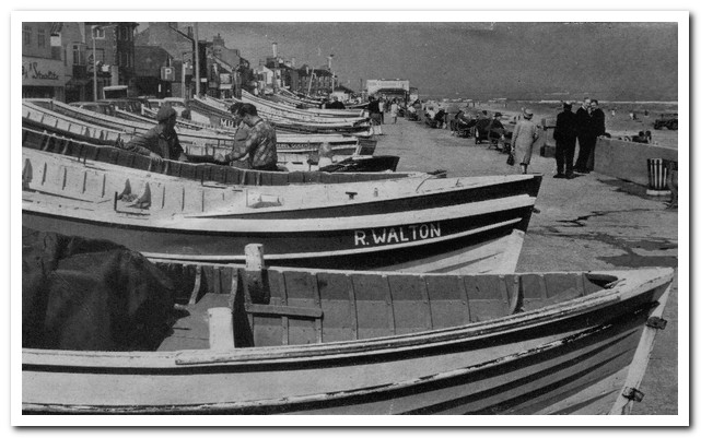 Redcar fishing boats 1968 - Ridkere.co.uk
